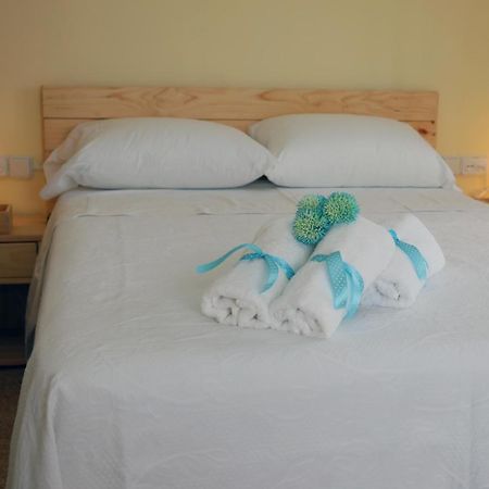El Faro Apartaments Platja Llarga-Les Salines-Tgn ตาร์ราโกนา ภายนอก รูปภาพ