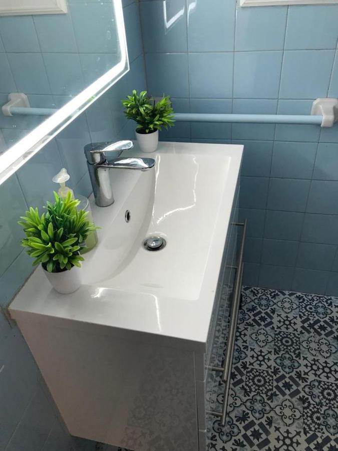 El Faro Apartaments Platja Llarga-Les Salines-Tgn ตาร์ราโกนา ภายนอก รูปภาพ