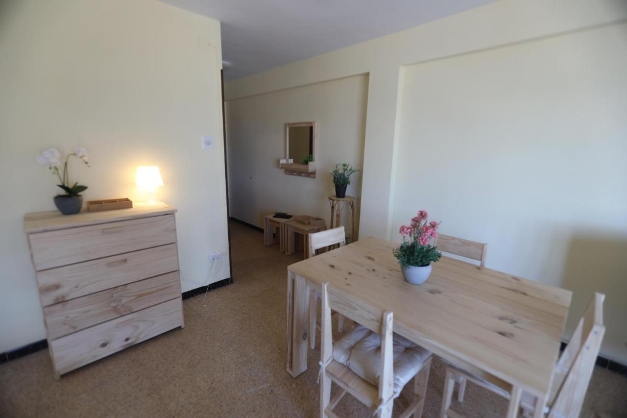 El Faro Apartaments Platja Llarga-Les Salines-Tgn ตาร์ราโกนา ภายนอก รูปภาพ