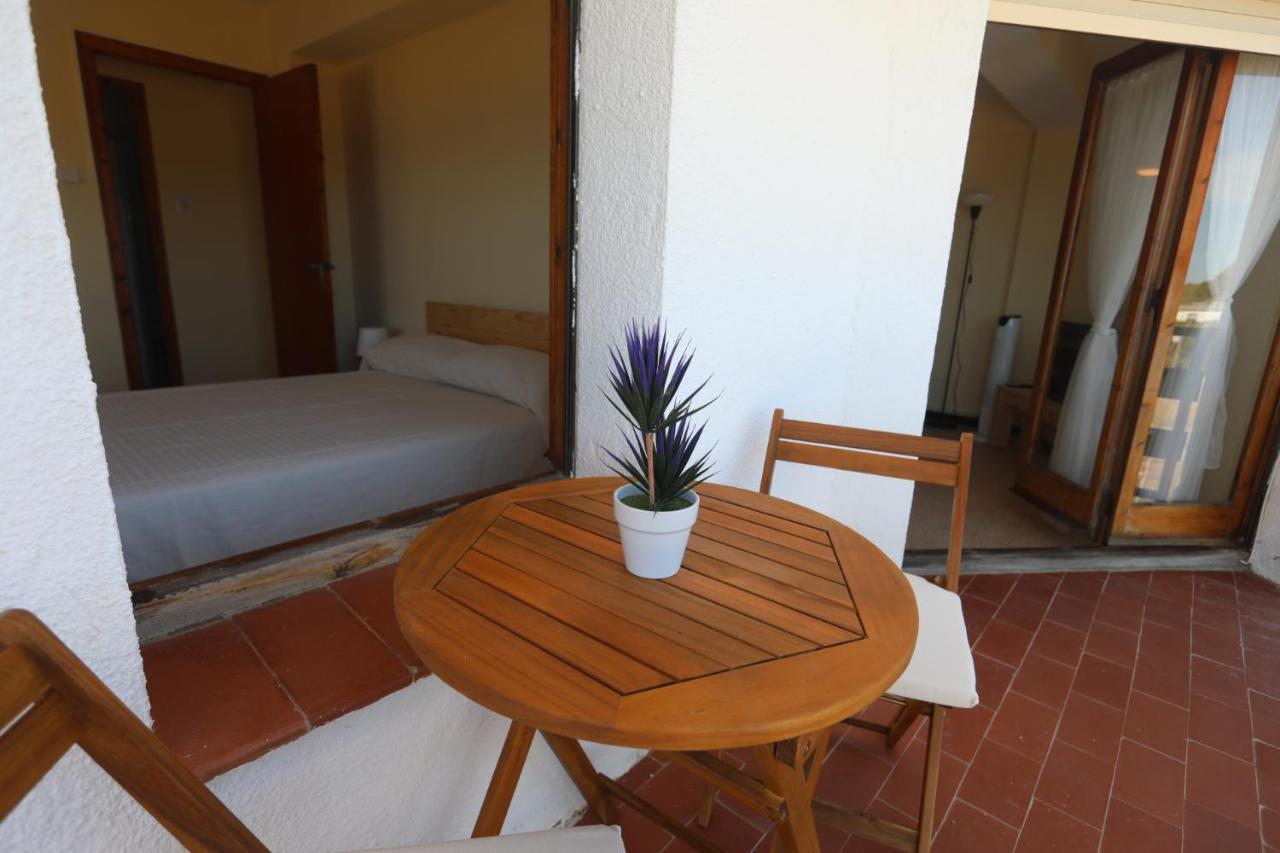 El Faro Apartaments Platja Llarga-Les Salines-Tgn ตาร์ราโกนา ภายนอก รูปภาพ
