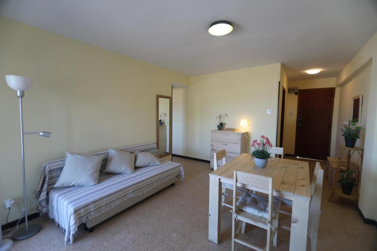 El Faro Apartaments Platja Llarga-Les Salines-Tgn ตาร์ราโกนา ภายนอก รูปภาพ