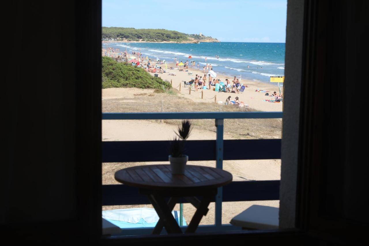 El Faro Apartaments Platja Llarga-Les Salines-Tgn ตาร์ราโกนา ภายนอก รูปภาพ