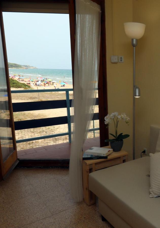 El Faro Apartaments Platja Llarga-Les Salines-Tgn ตาร์ราโกนา ภายนอก รูปภาพ