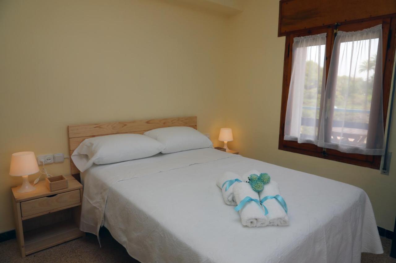 El Faro Apartaments Platja Llarga-Les Salines-Tgn ตาร์ราโกนา ภายนอก รูปภาพ